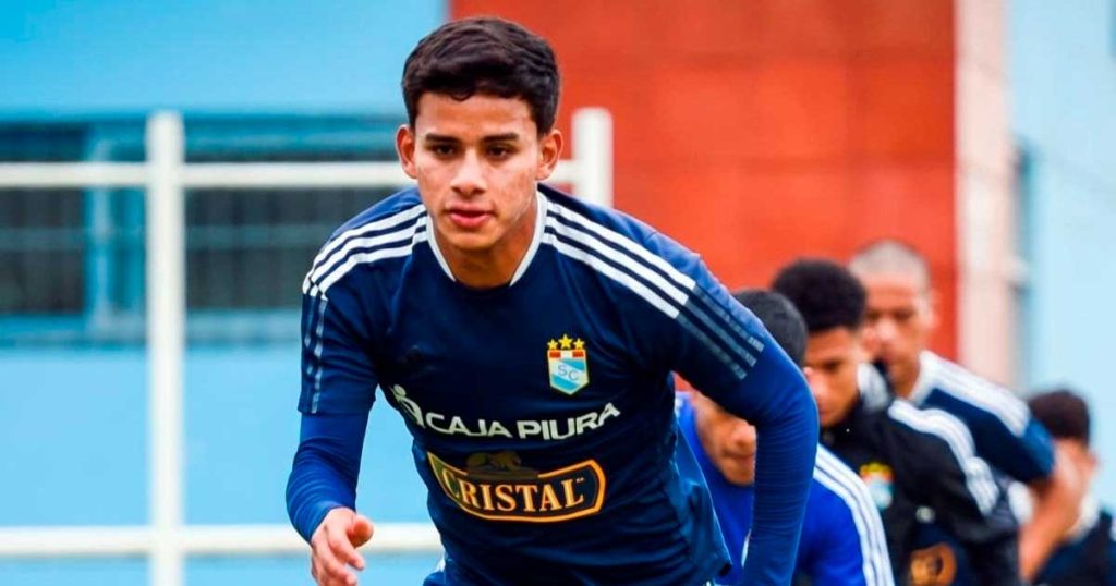 Sporting Cristal podría recibir una millonaria oferta por Jhilmar Lora