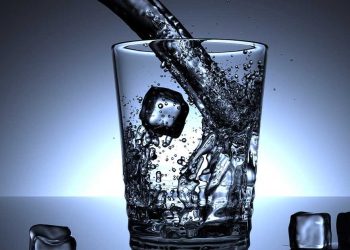 ¿Cuál es la mejor agua para los riñones?