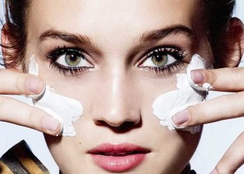 ¿Cuánto tiempo tarda en absorberse una crema en la piel?