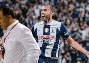 Mientras Reynoso se va de la Bicolor, el que podría ser el nuevo DT de Alianza Lima