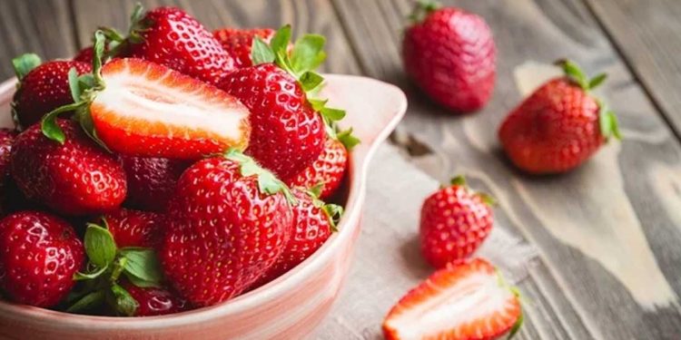 ¿Qué fruta te mantiene joven?