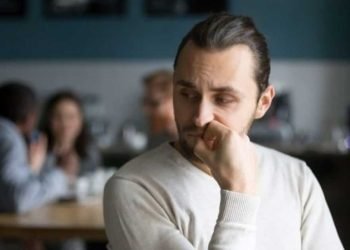 ¿Qué le pasa a la gente que no socializa?