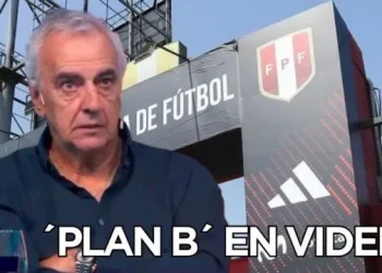 En caso Fossati diga no, el DT TOP que interesa en la FPF para tomar la Bicolor