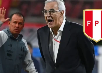 Mientras Reynoso quería atornillarse en Videna, lo que hará Fossati apenas empiece el 2024