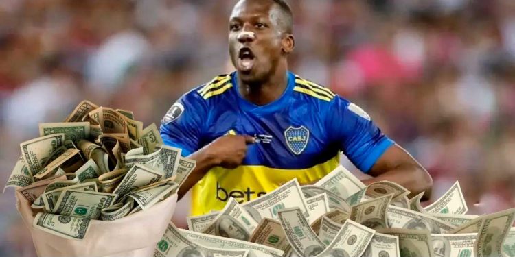 De ganar 780 mil, el nuevo sueldo que tendría Luis Advíncula en Boca Juniors