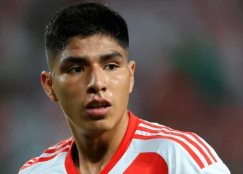 Hinchas de Pumas molestos al ver que Piero Quispe no jugó: “Dejas a los mejores en la banca”