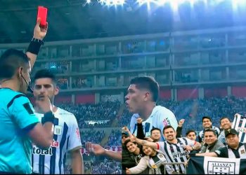 La reacción de los hinchas de Alianza Lima tras ver la expulsión de Jesús Castillo