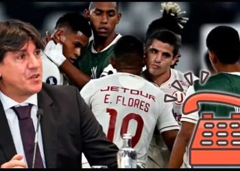 Tras desastre en Brasil, el crack que espera llamada de la U para potenciar la defensa