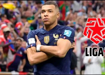 Lo comparaban con Mbappé, pero de crack no tiene nada y ahora anda perdido en Liga 1