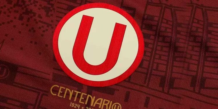 Futbolista de Universitario sufrió accidente en moto y se perderá lo que resta la temporada