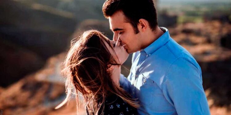 Cómo conquistar a una mujer bonita: Consejos para ganar su corazón