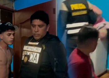 Policía interviene a 29 personas por extorsiones en Ate: hallan granada y pistola