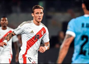 Mira cómo subió el valor de Oliver Sonne después de jugar con Perú en Eliminatorias