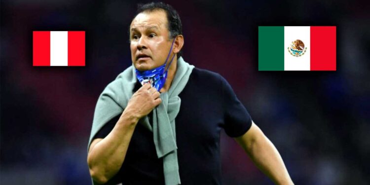 Juan Reynoso sorprende con su nuevo rumbo en México tras su salida de la Selección Peruana