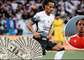 Mientras en Arabia ganaba $6 millones, el salario de André Carrillo en Corinthians de Brasil