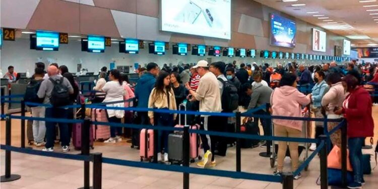 Migraciones denegó el ingreso a 164 extranjeros en el nuevo Aeropuerto Jorge Chávez en su primer mes de operación